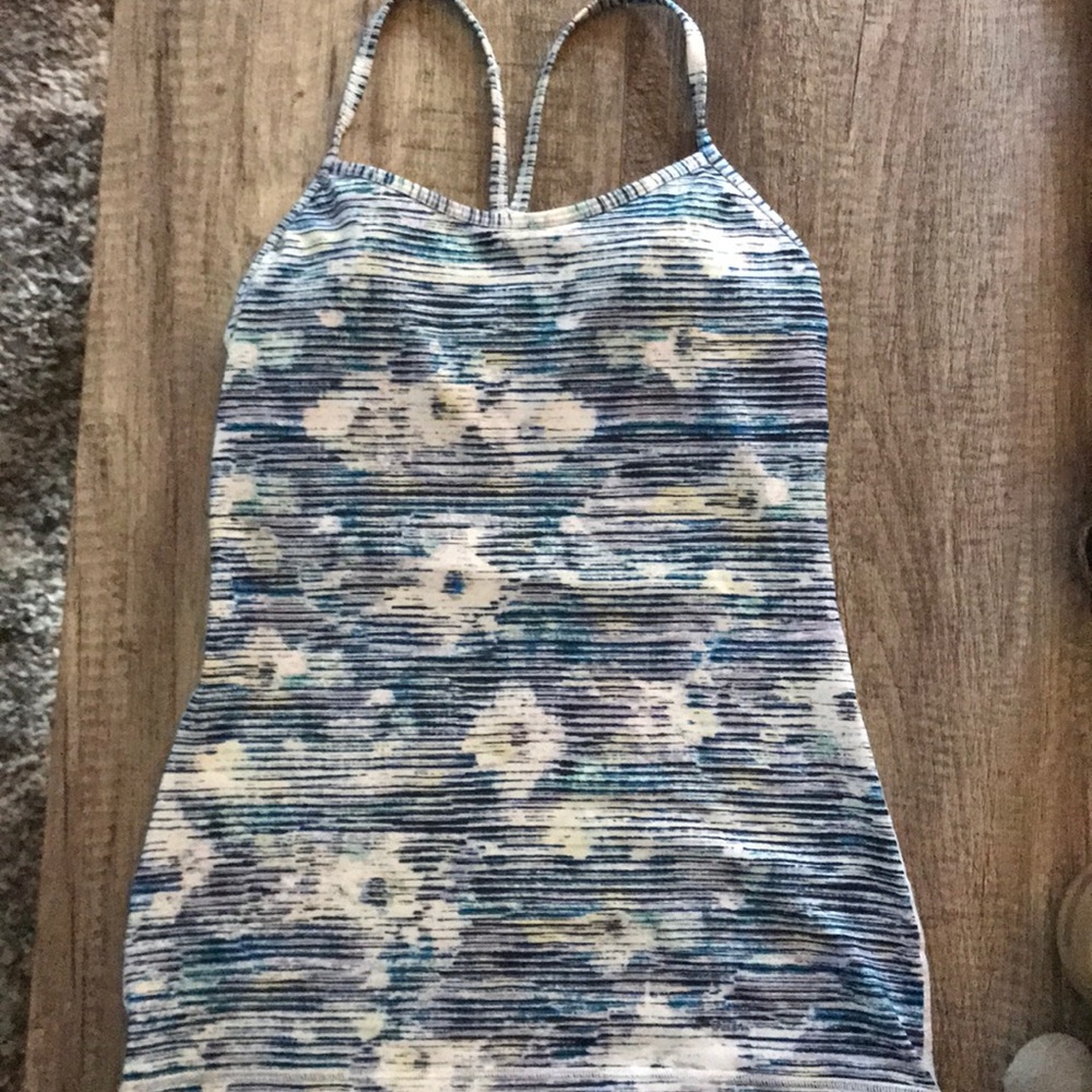 LULUlemon tank! Like new